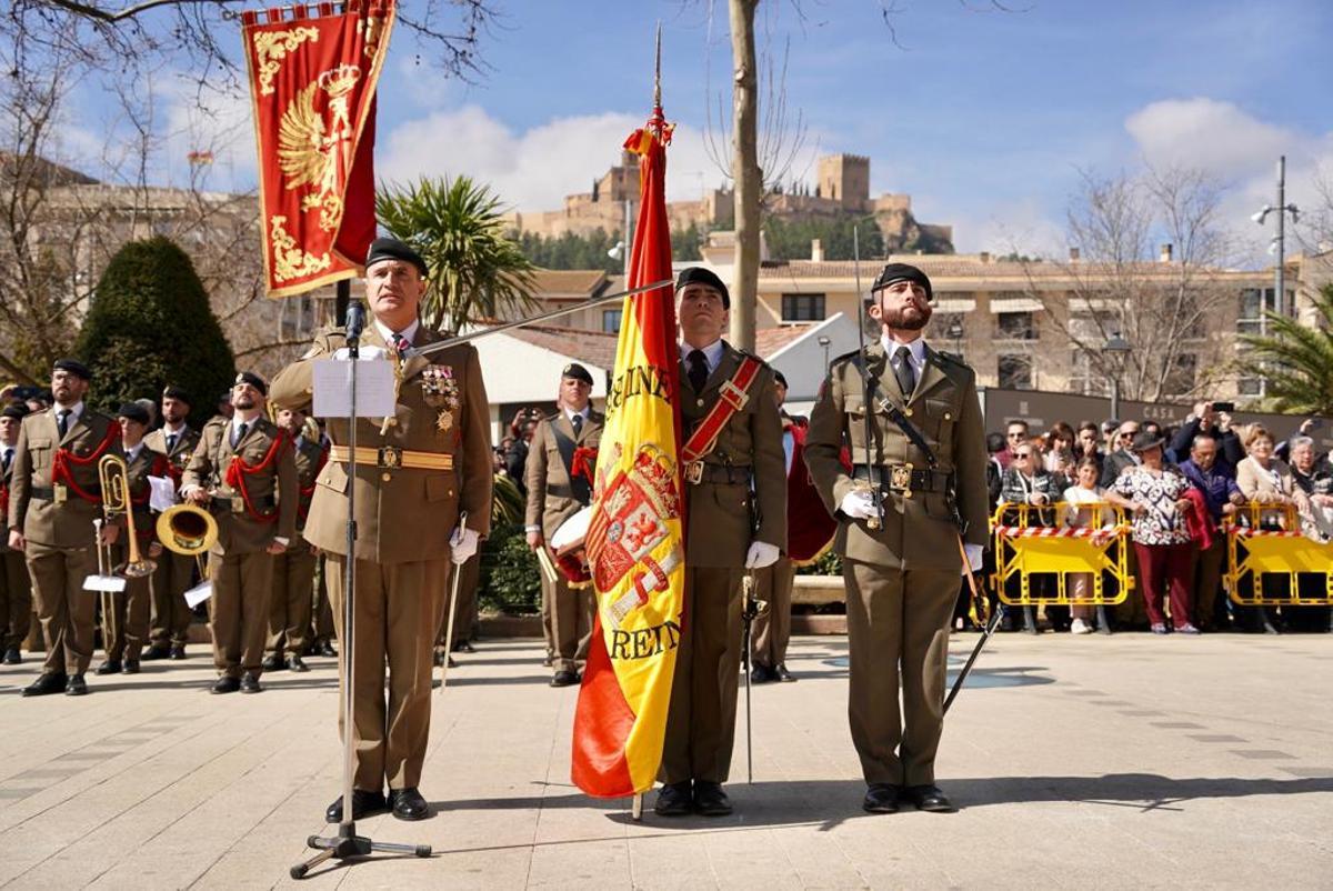 El general Ignacio Olazábal Elorz, de la Brigada X, presidió la jura de bandera.