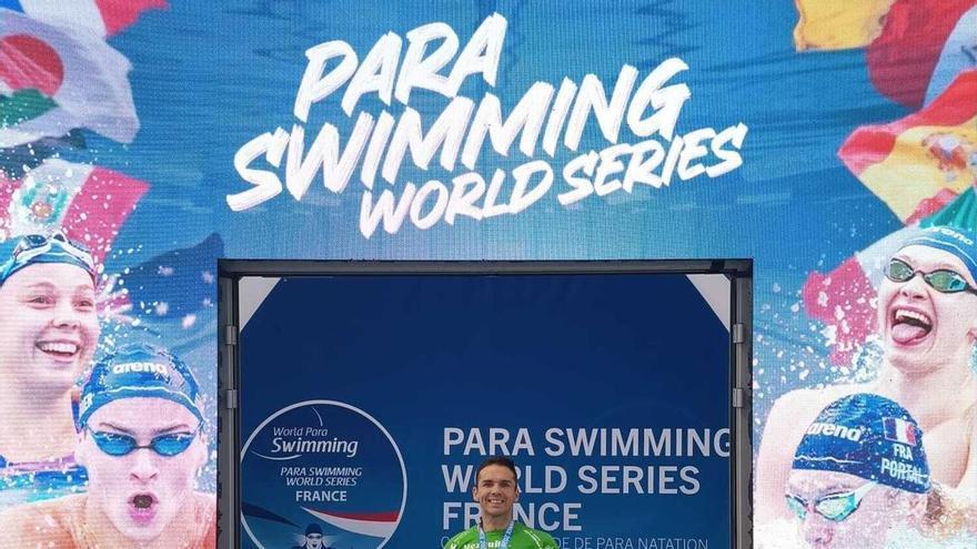 El cordobés Paco Salinas se sube al podio en París con un bronce en la Copa del Mundo de Natación Paralímpica