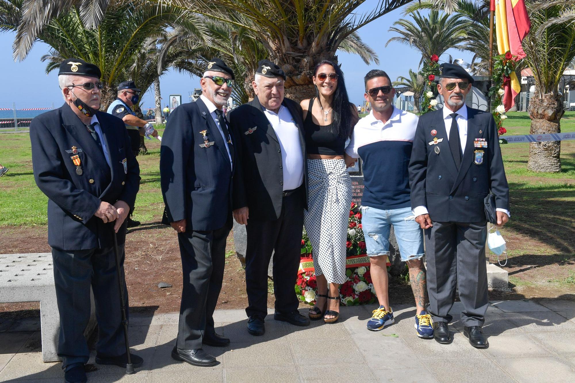 Acto de homenaje a los paracaidistas caídos en acto de servicio entre 1965 y 1979 en Maspalomas