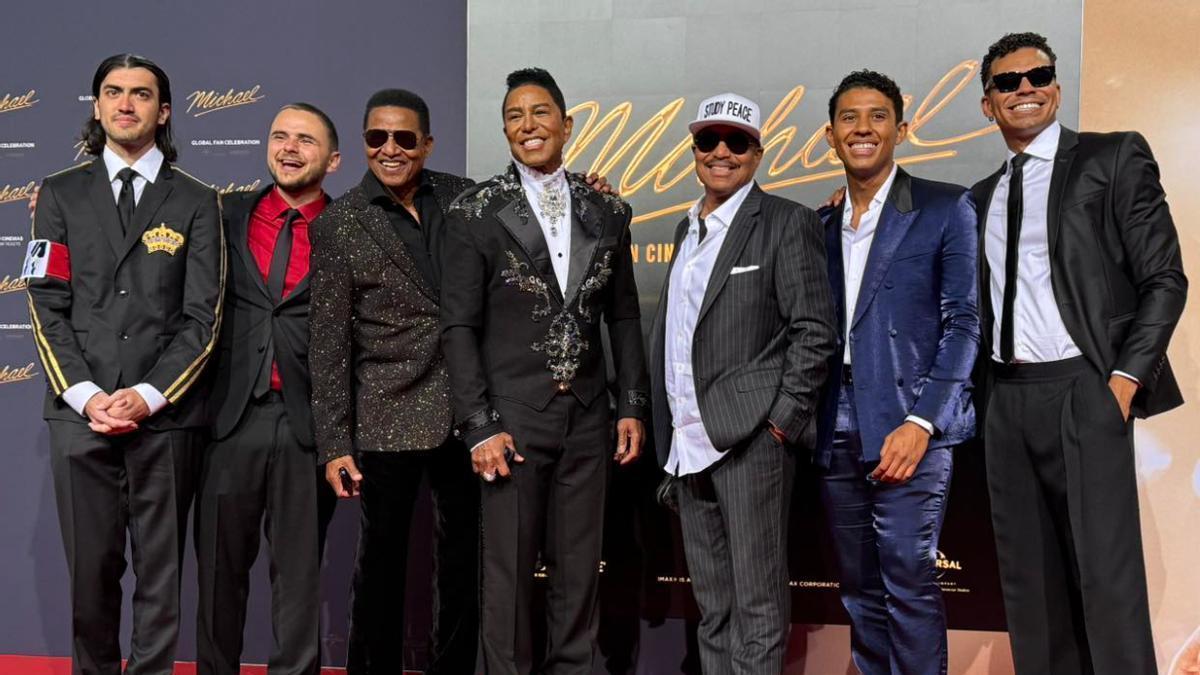 The Jacksons en la premiere de la película 'Michael'