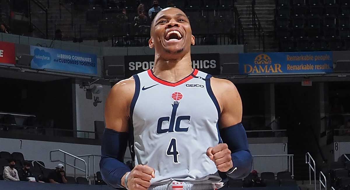 Russell Westbrook celebra una acción ante Indiana.