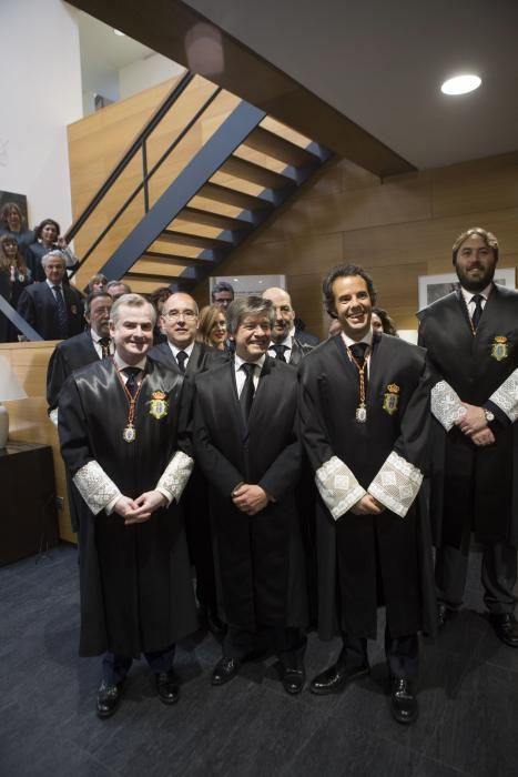 Entrega de medallas en el Colegio de Abogados