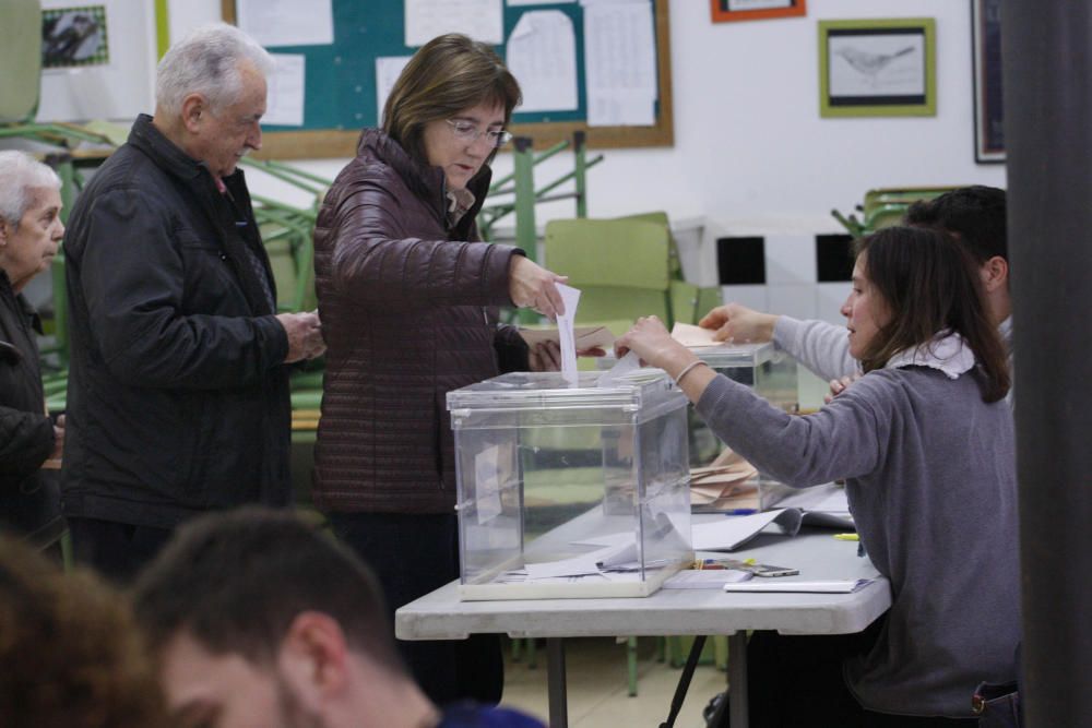 Votacions a l''Escola Eiximenis de Girona