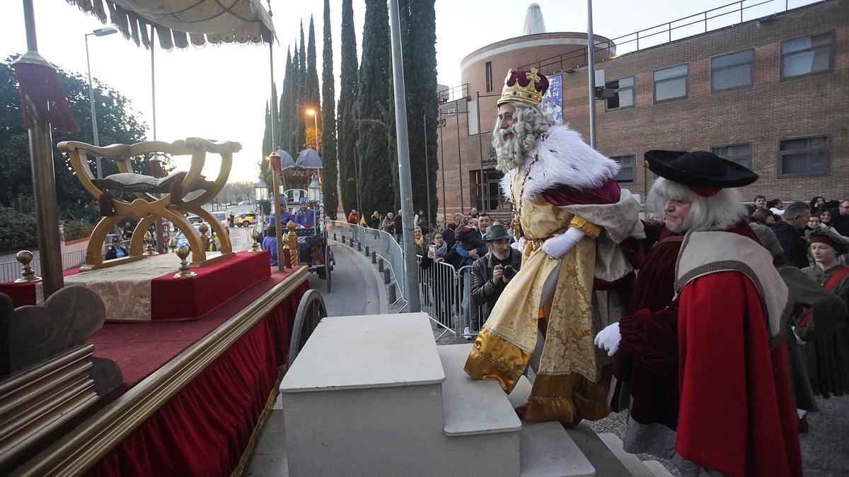 Cabalgata de Reyes en Girona en enero de 2023