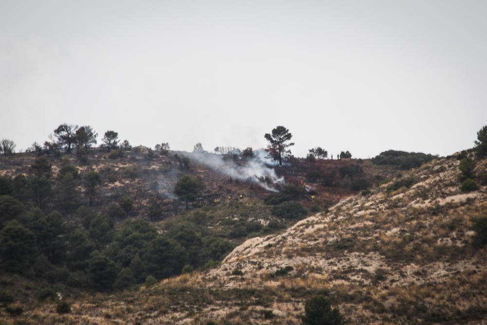 Incendio en la sierra de Onil