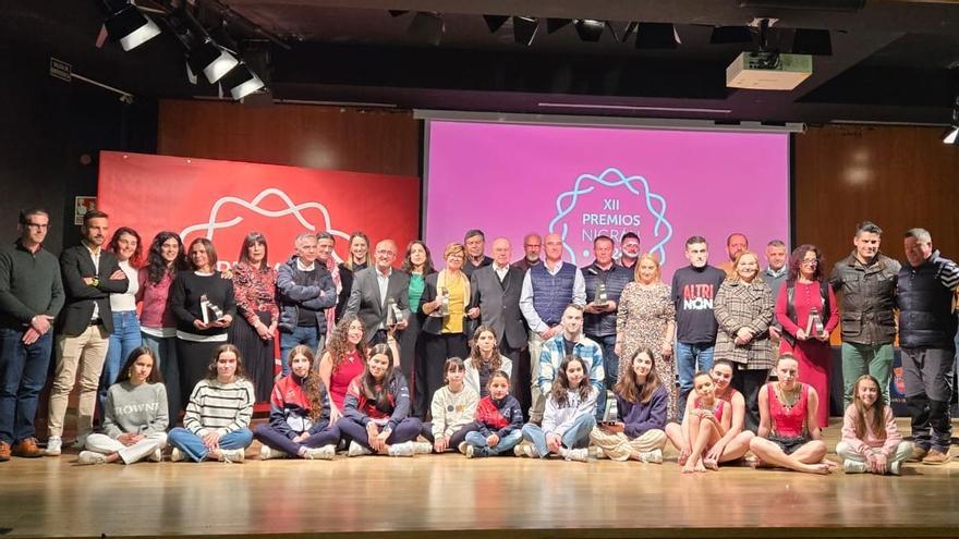 Los galardonados con los Premios Nigrán, ayer, durante la gala en el auditorio.