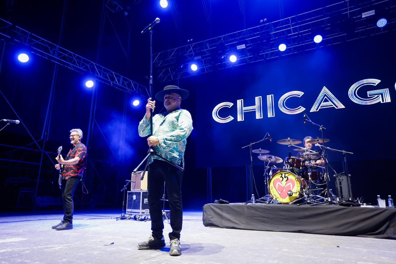 Los No me pises llenan de ritmo y humor el Festival de la Guitarra