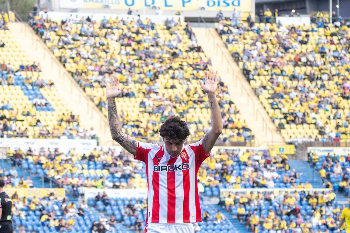 El jugador sportinguista Gelavert durante el último encuentro contra Las Palmas.