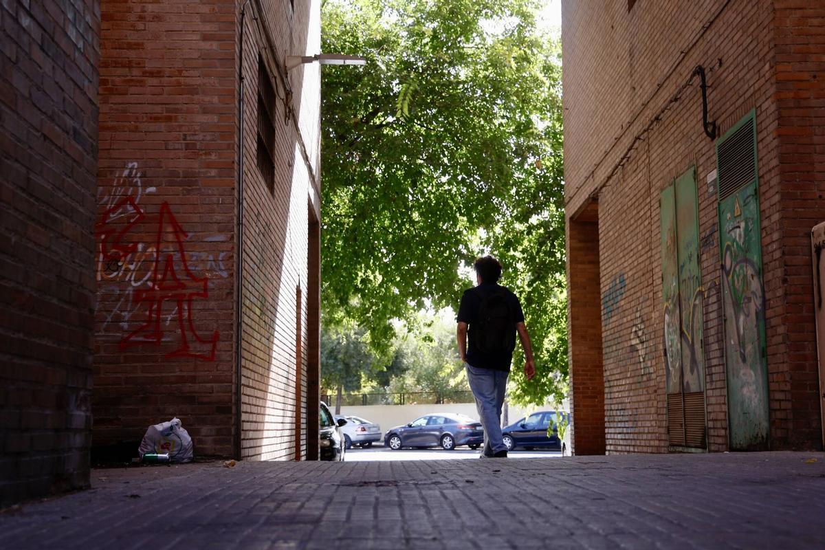Denuncian la suciedad de los espacios comunes y el mal estado de las viviendas de AVRA Denuncian la suciedad de los espacios comunes y el mal estado de las viviendas de AVRA