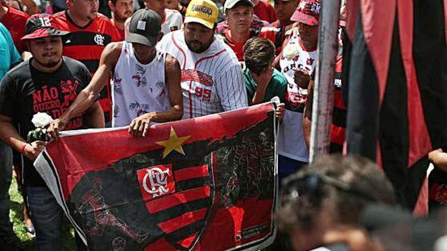 Brasil Almenys 10 morts en un incendi al centre d&#039;entrenament del Flamengo