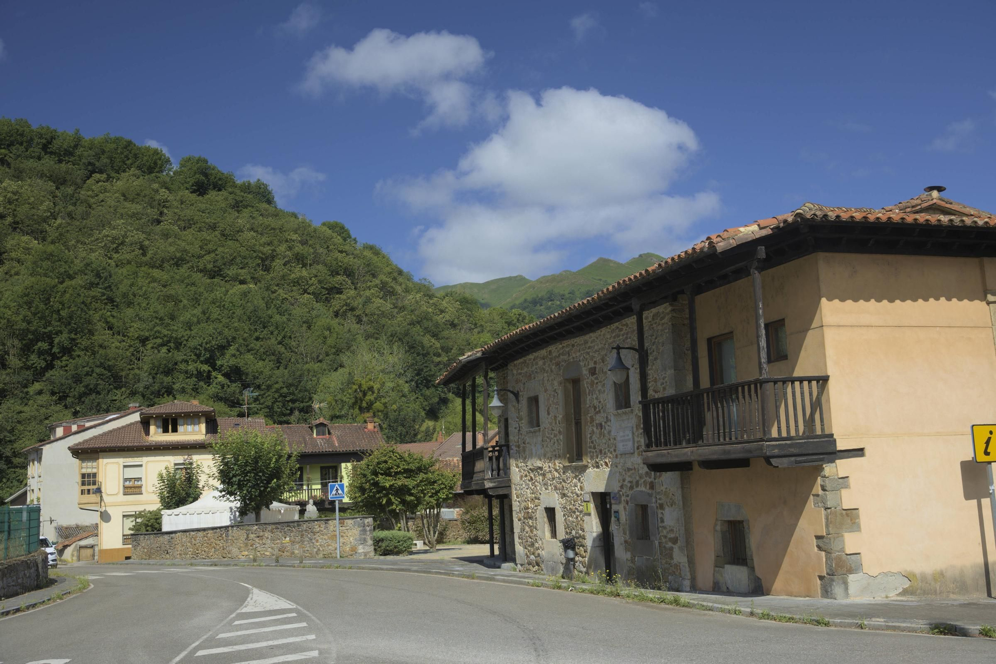 Rincones de Laviana: así es el concejo del Alto Nalón, el punto de encuentro entre la Asturias industrial y el paraíso natural