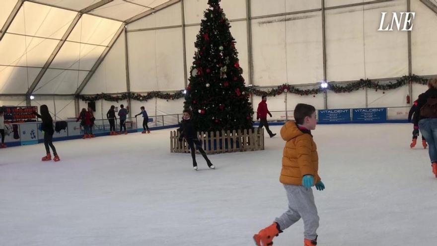 La historia de Irina, la niña que se aficionó al patinaje en la pista de  Gijón y sueña con competir - La Nueva España