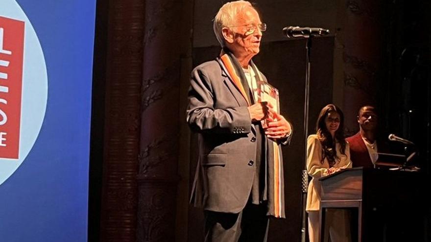 El guitarrista Paco Peña recibe un premio nacional en Gran Bretaña