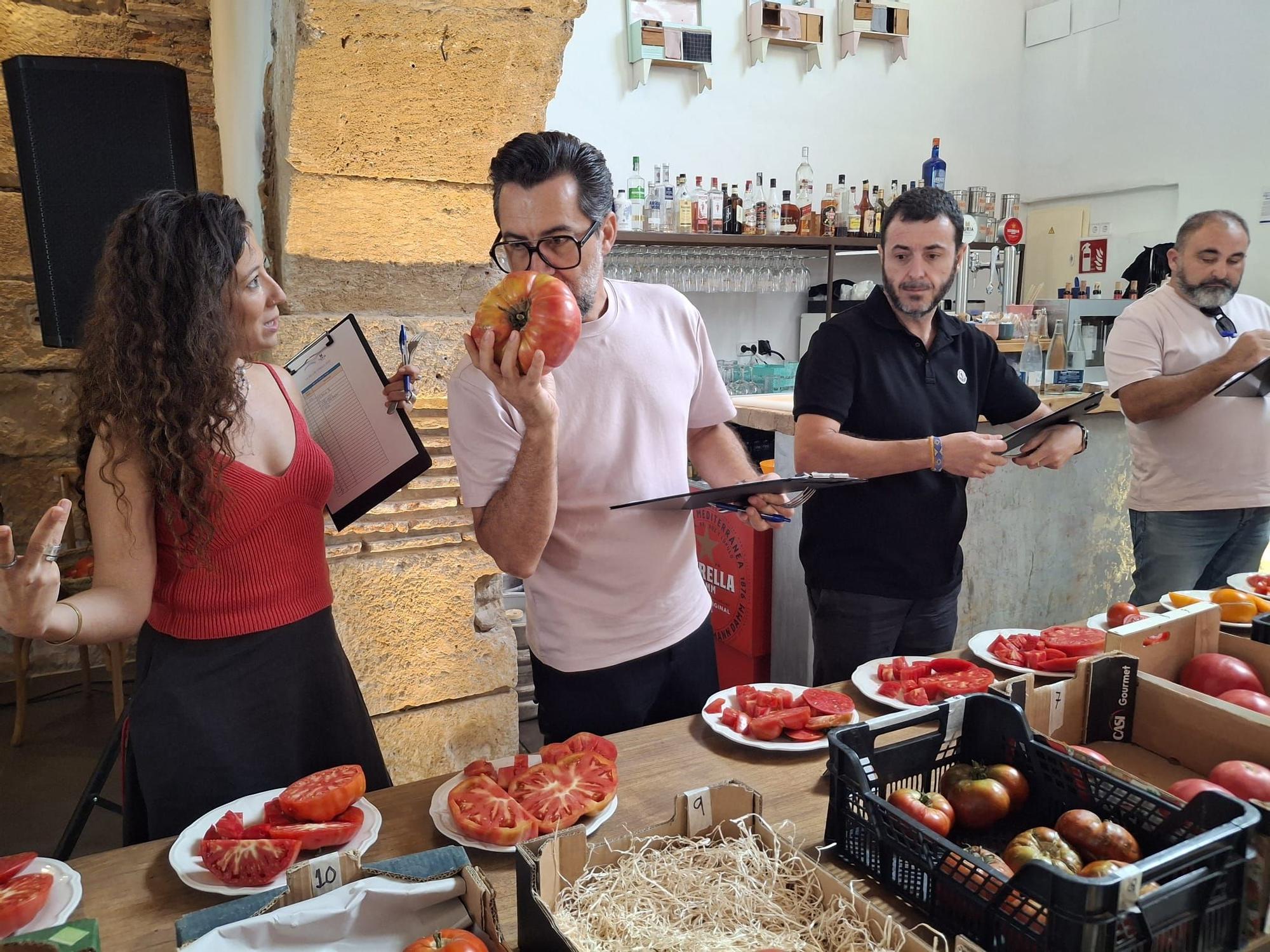 Las imágenes del concurso de la Millor Tomaca de la Marina de Els Magazinos de Dénia: huerta sin fronteras