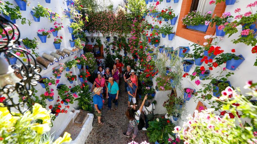 63 patios abren este martes en Córdoba en una edición que esquiva la sequía y prevé gran afluencia
