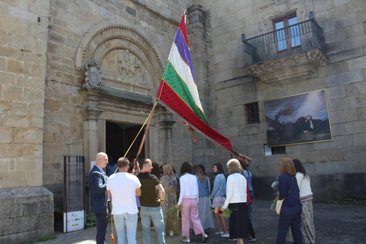 GALERÍA I Procesión del Sacramento en San Martín de Castañeda