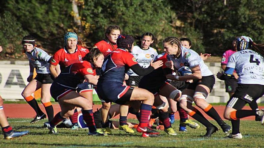 Les Abelles ante Majadahonda en un histórico partido en la Liga Iberdrola