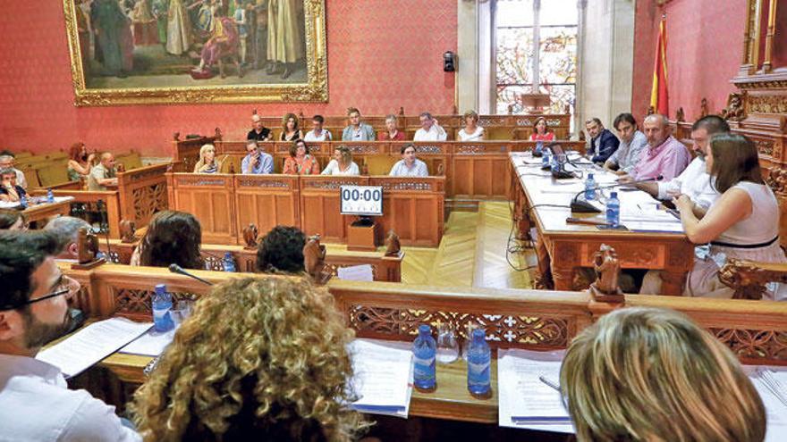 El pleno del Consell debatirá hoy los presupuestos de la institución para 2016.