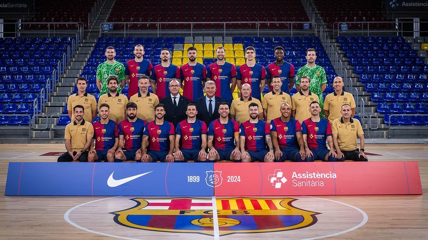 Así se hizo la foto oficial de la plantilla del Barça de Fútbol Sala 2024-25