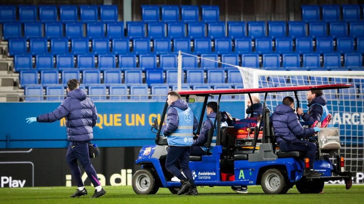 Mbacke, en una imagen del partido del Barça Atlètic ante el Valencia Mestalla