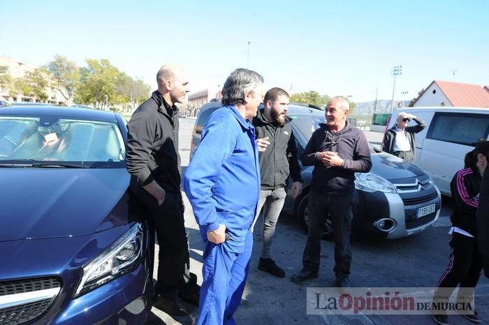 Muere de una cuchillada en el cuello un hombre en un bar de Puente Tocinos