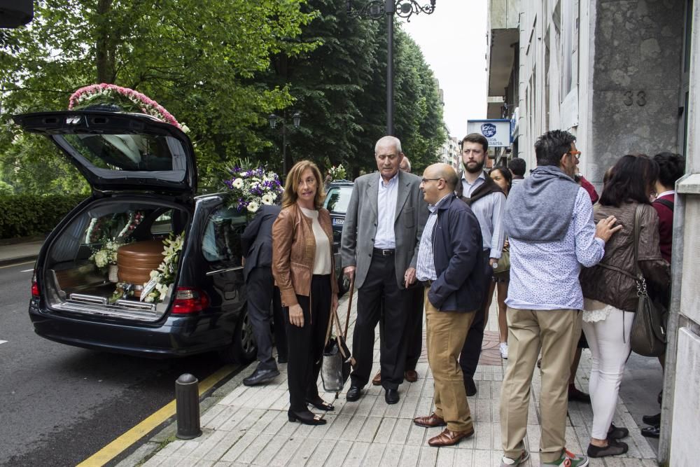 El adiós emocionado de la Universidad de Oviedo a su profesora de Derecho Eclesiástico María José Villa