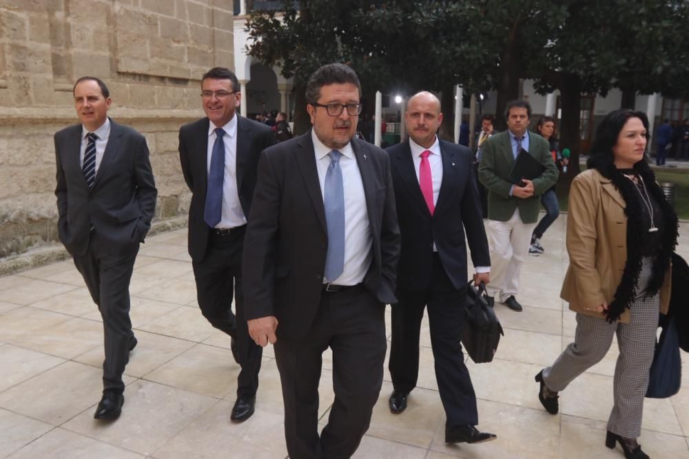 Sesión de investidura de Juanma Moreno como presidente de la Junta de Andalucía