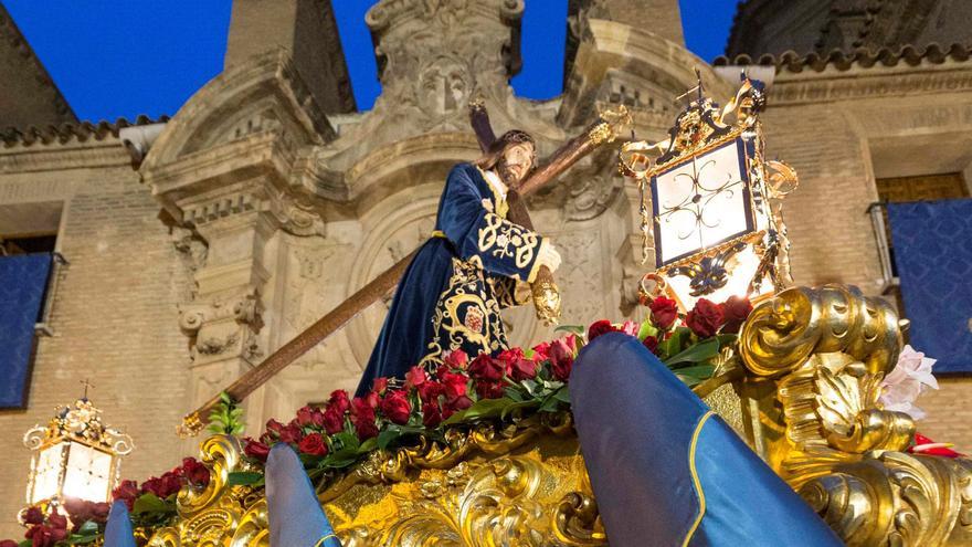 La procesión azul del Amparo abrirá hoy la Semana Santa murciana con renovada devoción