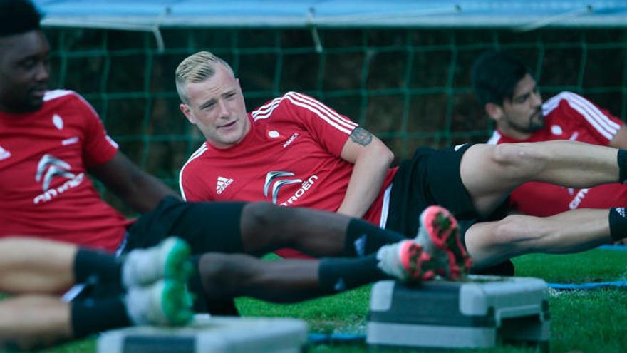 Guidetti en el entrenamiento de A Madroa // A. Irago