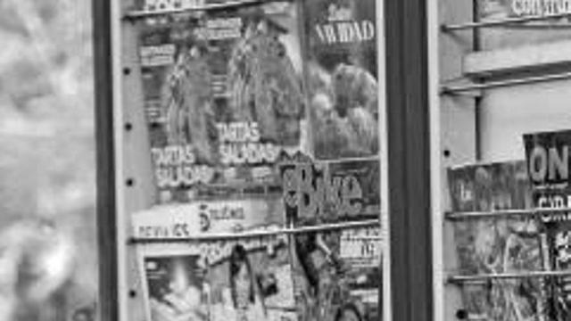 Julio Miralles : El kiosquero de la plaza de Benalúa
