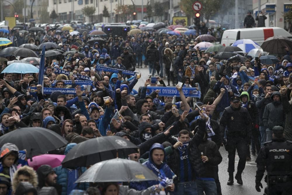 Llegada del Real Oviedo al Tartiere