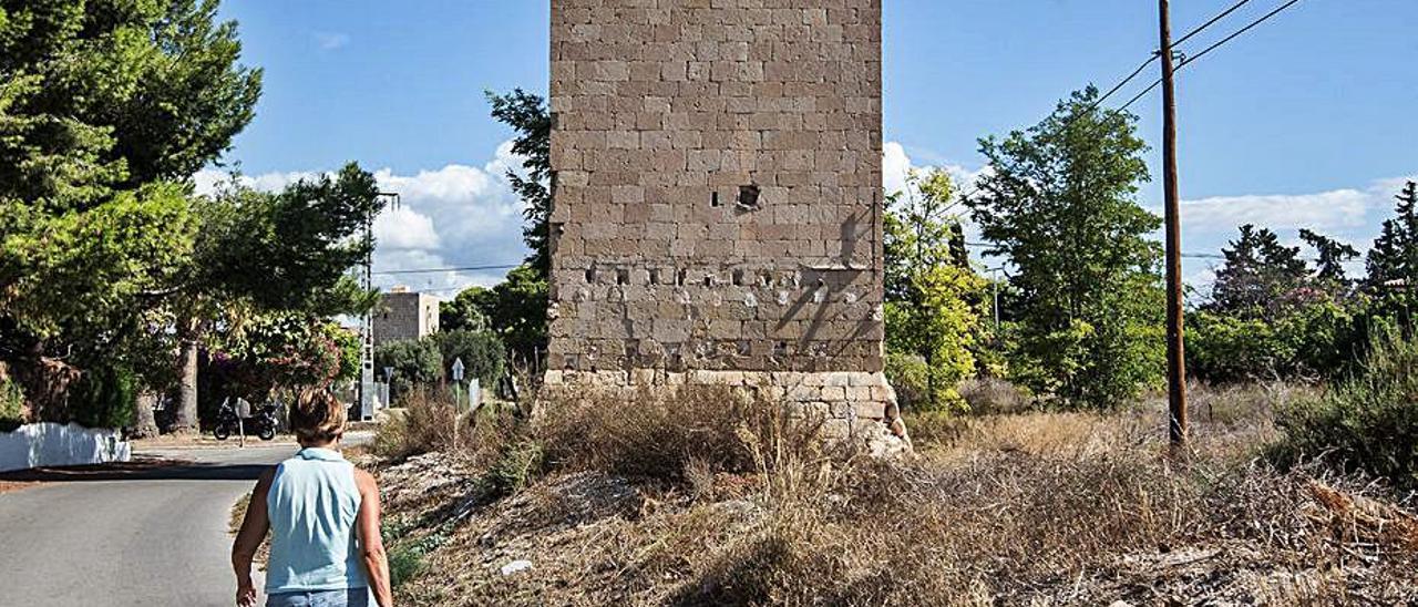 La torre Ciprés, en una imagen de archivo.  | ALEX DOMÍNGUEZ