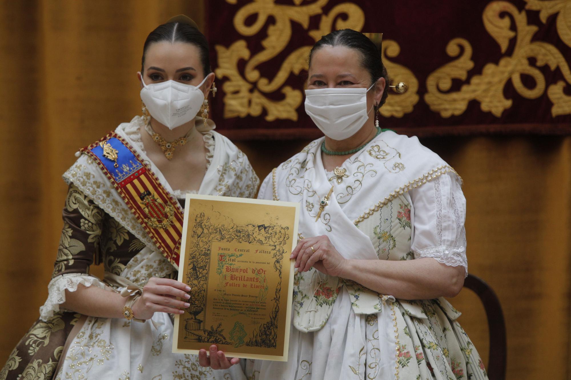 Las dos sesiones de homenaje de "brillants" en las fallas de Jesús