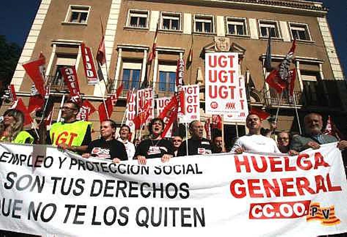Los trabajadores toman la calle