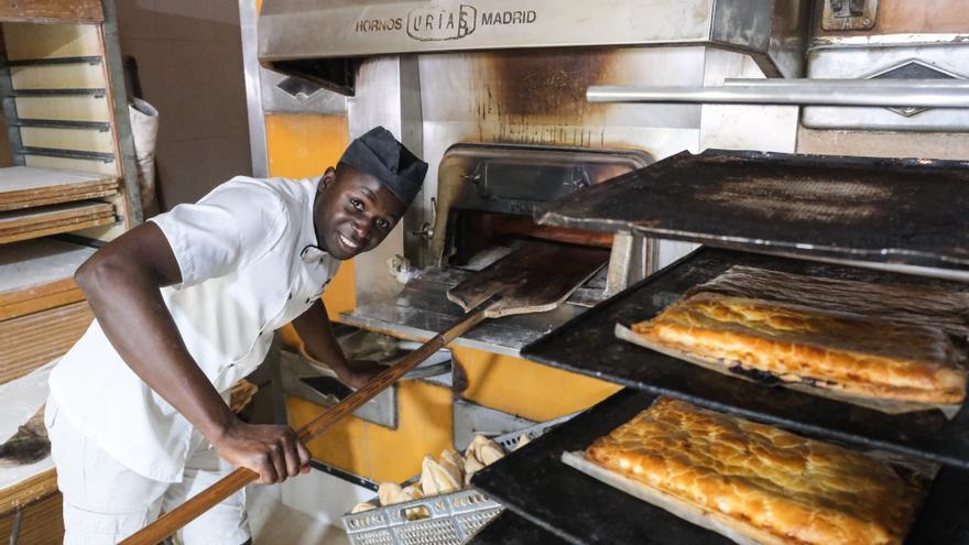 Del Aquarius y sin nociones de cocina, a hacer la mejor coca amb tonyina