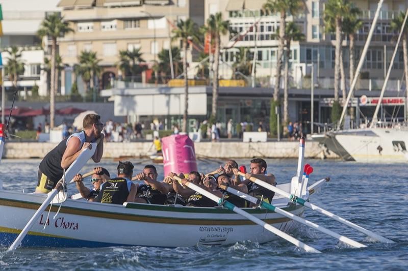 Regata de Jábegas en el Muelle Uno