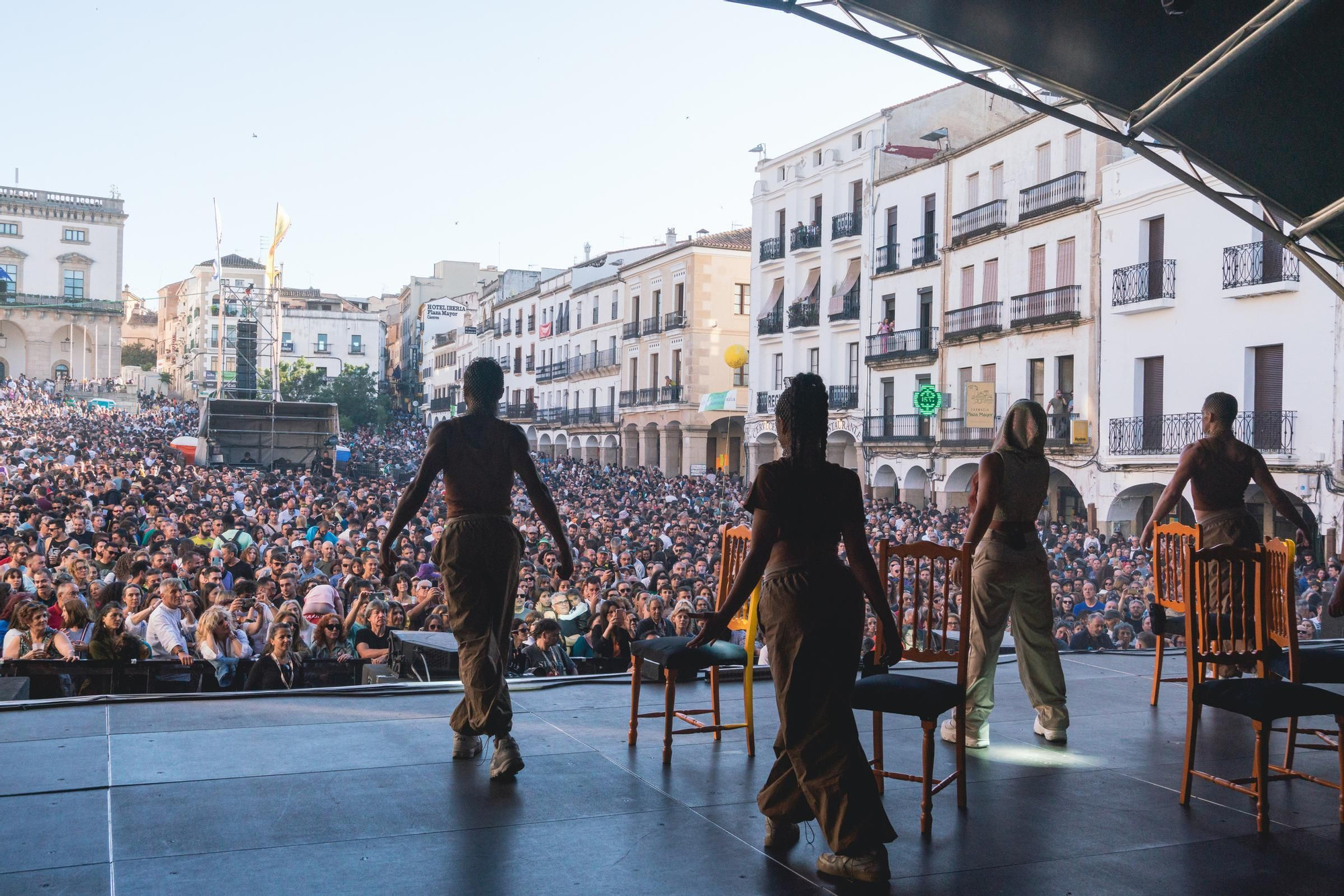 FOTOGALERÍA | Las imágenes del sábado de Womad en Cáceres