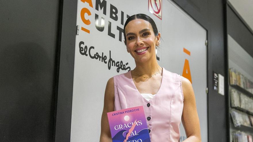 Cristina Pedroche presenta su libro en Zaragoza