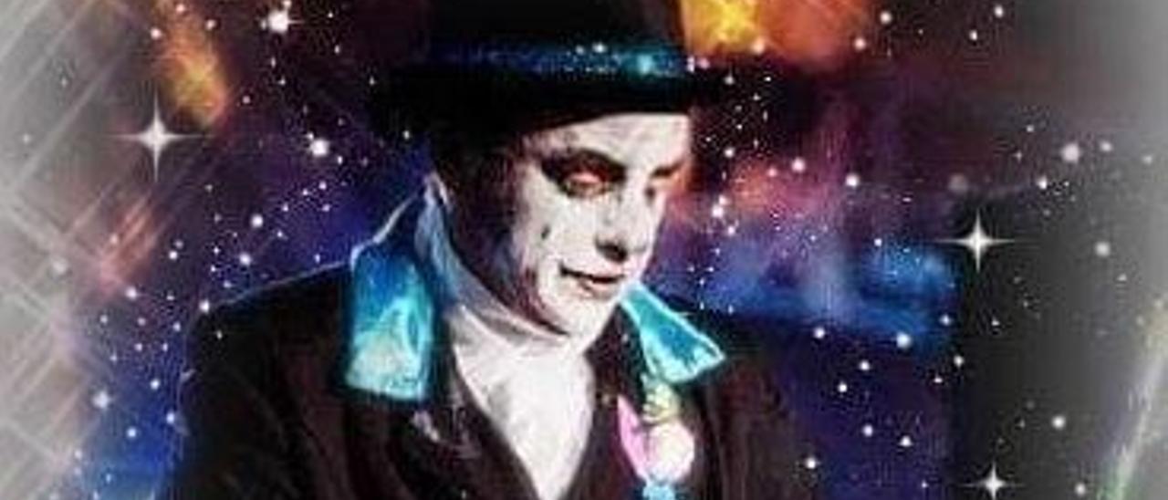 Junior Alonso, director y letrista de murgas, en una actuación en el Carnaval 2014.