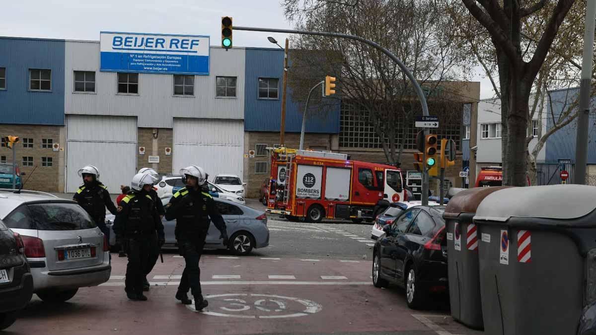 Efectos de la explosión en la empresa química de Barcelona