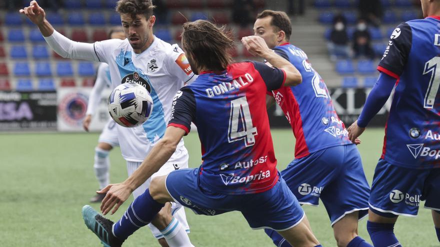 El Deportivo pierde 1-0 ante el Langreo