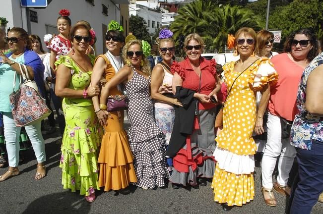 ROMERIA ROCIERA Y OFRENDA A LA VIRGEN