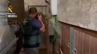 Roban con fuerza tres veces en la misma cooperativa de La Vera y son detenidos: materiales y un coche valorados en 13.000 euros