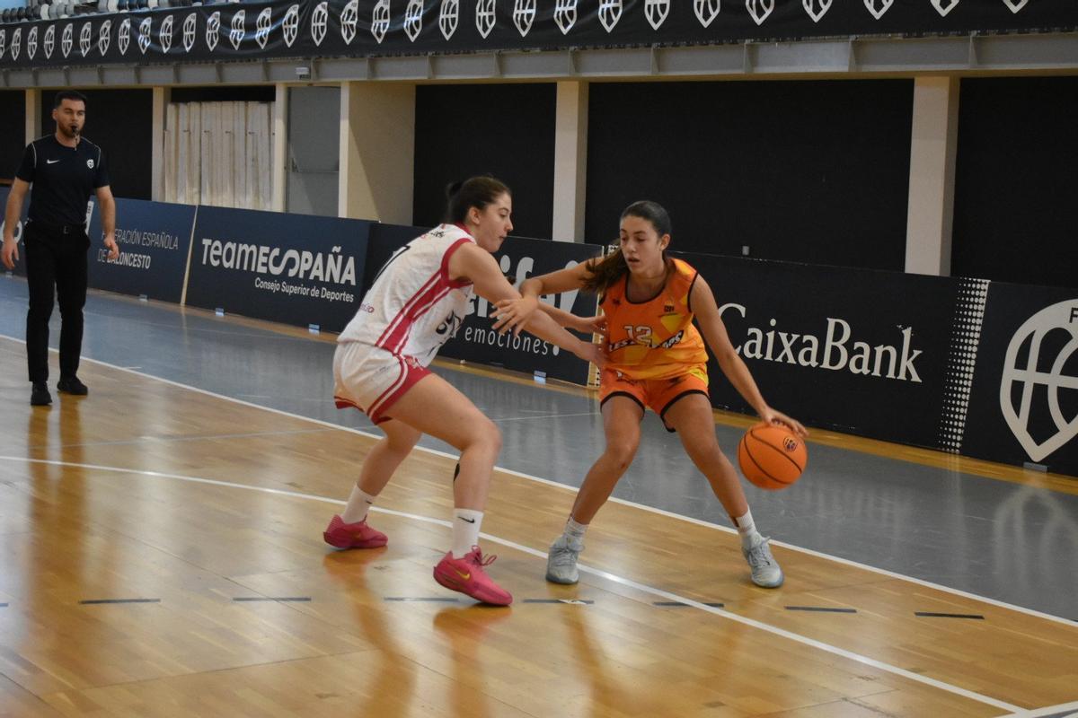 Imagen del partido de la selección cadete femenina.