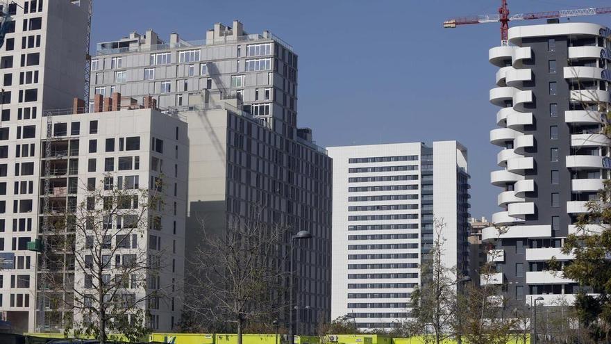 La subida de tipos encarece 800 euros al año la hipoteca media