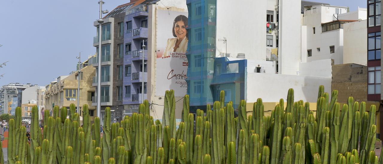 Lona de presentación de Carolina Darias, candidata a la Alcaldía de Las Palmas de Gran Canaria por el PSOE.