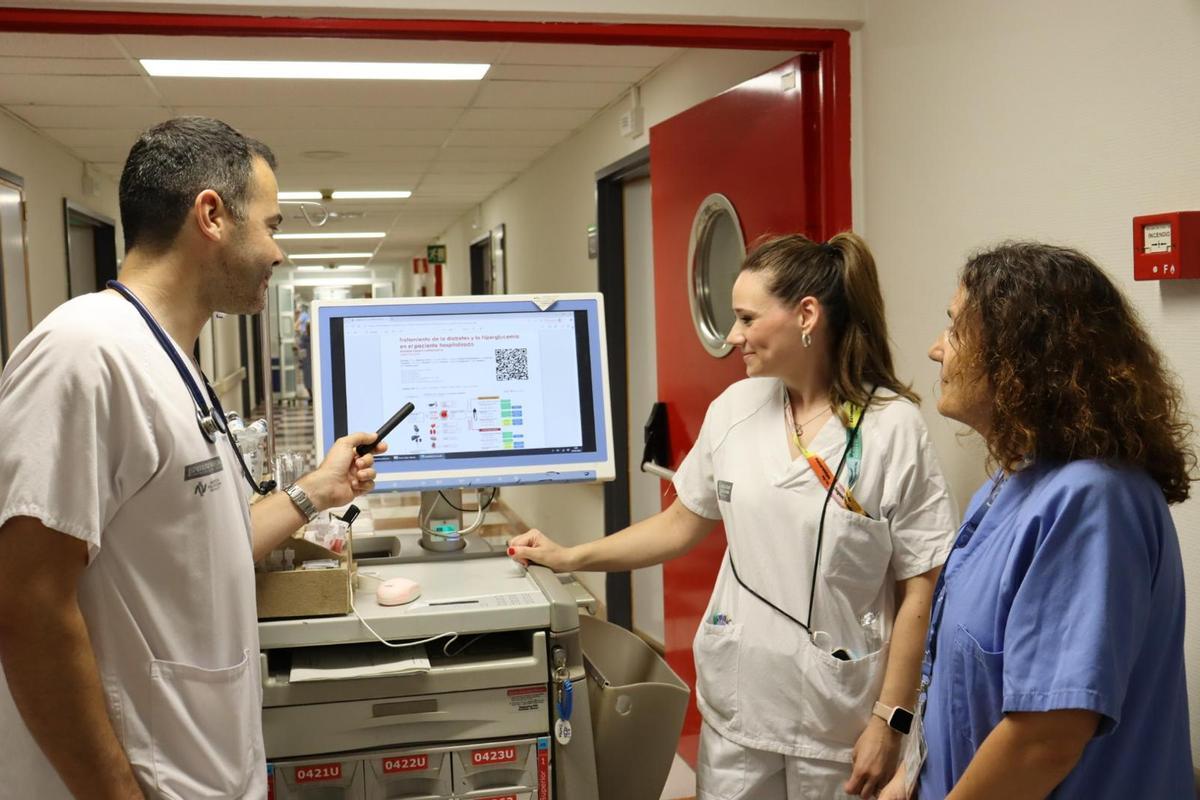 Equipo médico y de Enfermería de Endocrinología del Hospital de Alicante que desarrolla el proyecto Endocare junto a Isabial