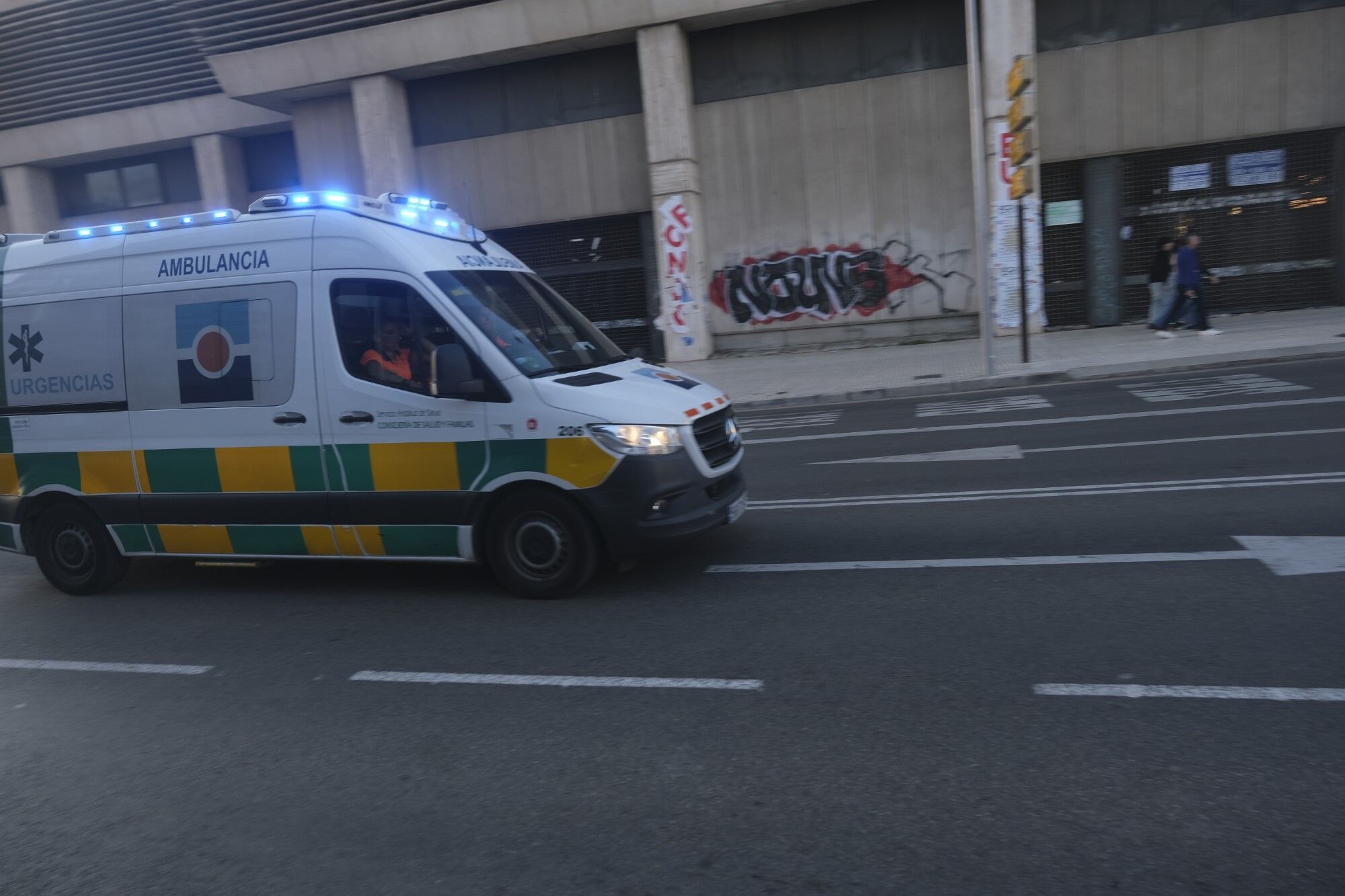 Málaga, a oscuras por el apagón masivo en España, en imágenes