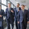 El ministro principal de Gibraltar, Fabian Picardo, junto al ministro de Exteriores del Reino Unido, David Cameron, el vicepresidente ejecutivo de la Comisión Europea, Maros Sefcovic y el ministro de Asuntos Exteriores español, José Manuel Albares.