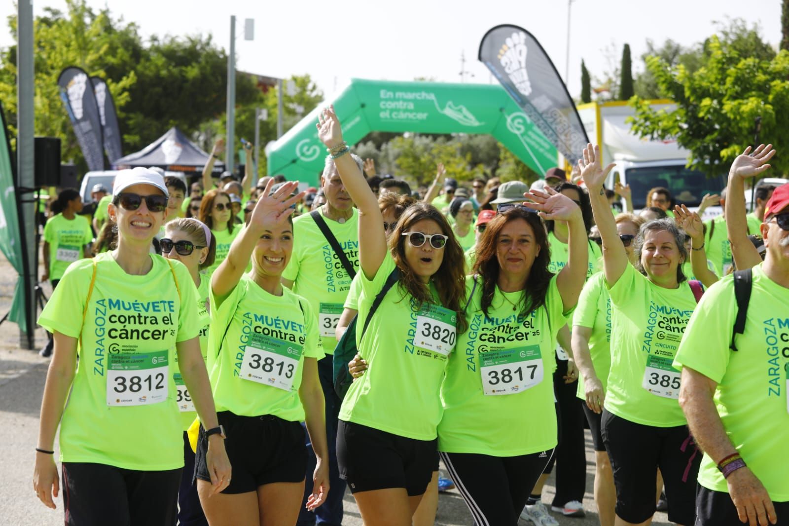 En imágenes | Miles de personas corren contra el cáncer en el Parque del Agua de Zaragoza